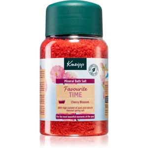 Kneipp Favourite Time Cherry Blossom sůl do koupele s minerály 500 g
