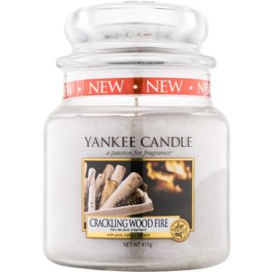 Yankee Candle Crackling Wood Fire vonná svíčka Classic střední 410 g