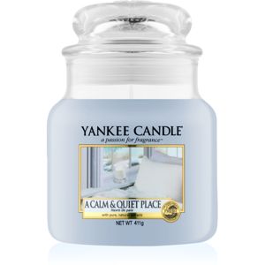 Yankee Candle A Calm & Quiet Place vonná svíčka Classic velká 411 g