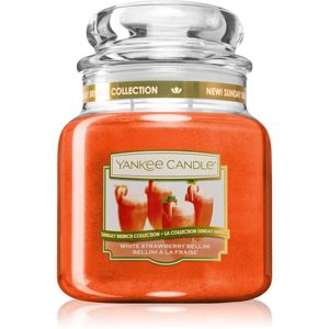 Yankee Candle White Strawberry Bellini vonná svíčka Classic střední 411 g
