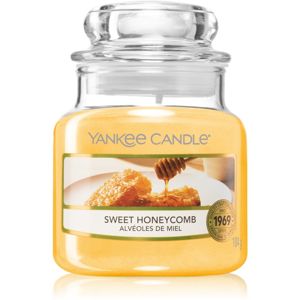 Yankee Candle Sweet Honeycomb vonná svíčka 104 g