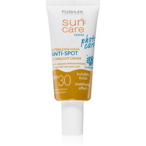 FlosLek Laboratorium Sun Care Derma Photo Care lehký ochranný krém na obličej pro pleť s nedokonalostmi SPF 30 30 ml