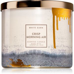 Bath & Body Works Crisp Morning Air vonná svíčka s esenciálními oleji 411 g