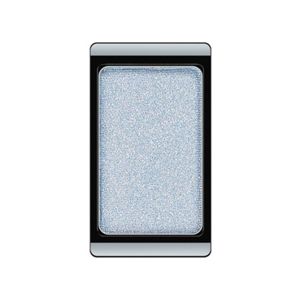 Artdeco Eyeshadow Pearl pudrové oční stíny v praktickém magnetickém pouzdře odstín 30.63 pearly baby blue 0,8 g